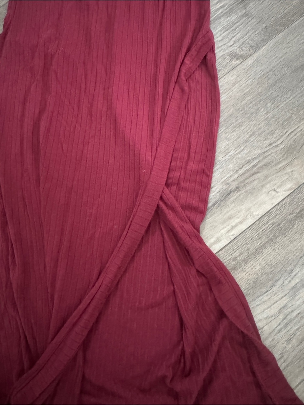 Charlotte Russe Burgundy Ribbed Maxi Dress with Scoop Neck - Picture 2 of 7